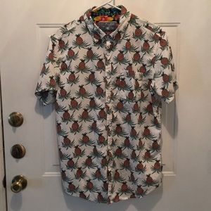 Huntington Pineapple print casual short sleeve top